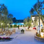 База отдыха Village Valle D'oro Сан-Менайо