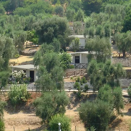 Village Valle D'oro * San Menaio